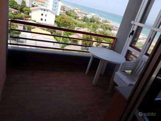 Condominio Cesano Mare Marotta Eksteriør billede